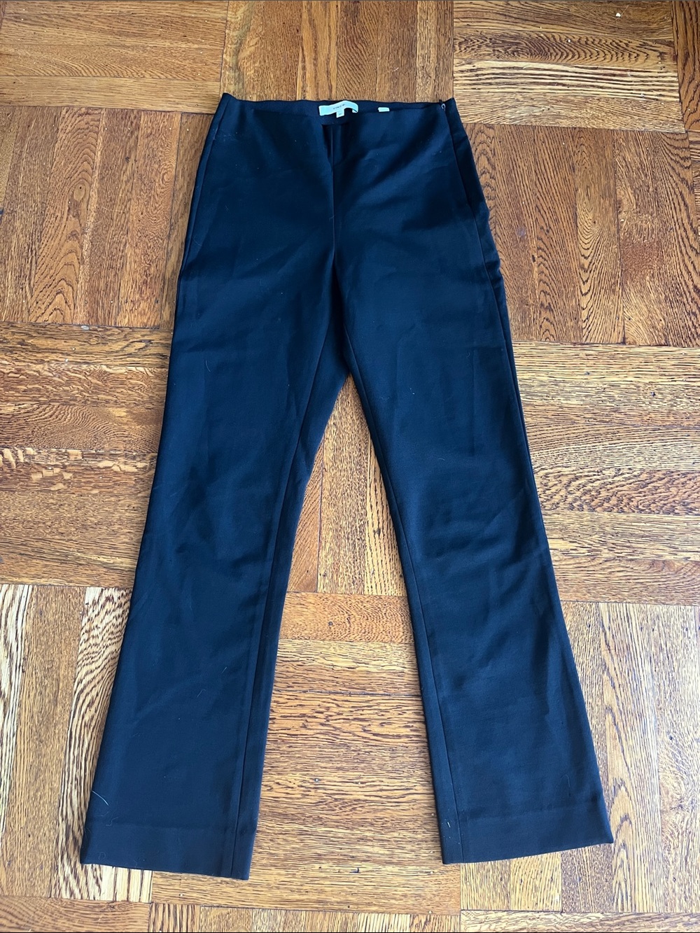 Vince. Women's Black Straight Leg Cotton blend Ponte Pant w/side zip